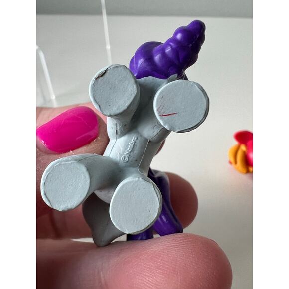 My Little Pony Lot 5 Mini Figures Toy 1.5 to 2 inches tall - Picture 4 of 8